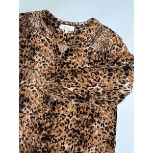 Nature by Westbound XL Blouse NWT Animal Print Smocked Shoulder Lined Stretch